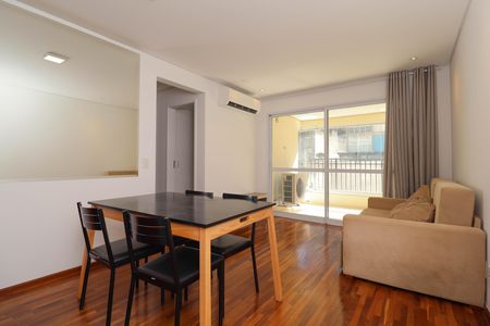 Apartamento para alugar com 62m², 2 quartos e 2 vagas Apartamento para alugar com 62m², 2 quartos e 2 vagasSala