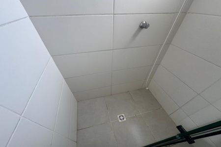 Apartamento para alugar com 58m², 2 quartos e 1 vaga Apartamento para alugar com 58m², 2 quartos e 1 vagaBanheiro da Suíte