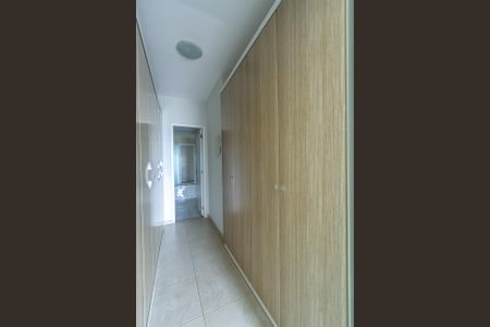 Apartamento à venda com 183m², 3 quartos e 3 vagasCloset da Suíte 2