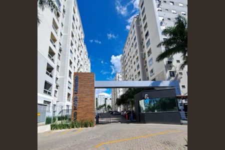 Apartamento para alugar com 55m², 2 quartos e 1 vagaFachada