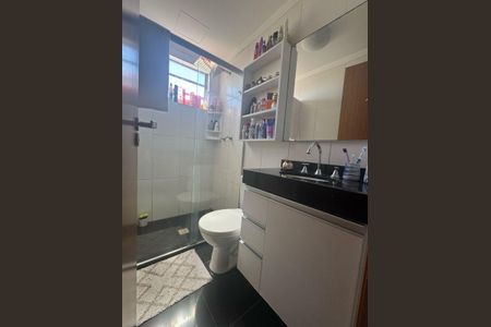 Apartamento para alugar com 55m², 2 quartos e 1 vagaBanheiro