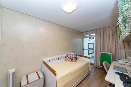 Apartamento à venda com 188m², 3 quartos e 3 vagasQuarto 3