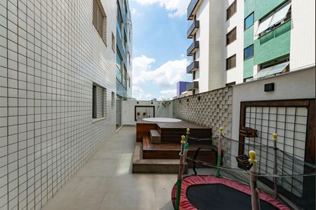 Apartamento à venda com 188m², 3 quartos e 3 vagasÁrea externa privativa