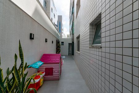 Apartamento à venda com 188m², 3 quartos e 3 vagasÁrea externa privativa