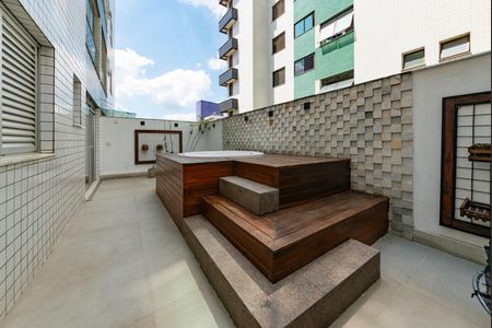 Apartamento à venda com 188m², 3 quartos e 3 vagasÁrea externa privativa