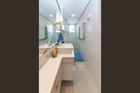 Apartamento à venda com 188m², 3 quartos e 3 vagasBanheiro Social