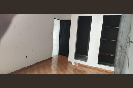 Casa à venda com 180m², 2 quartos e 2 vagasQuarto 3