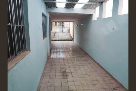 Casa à venda com 180m², 2 quartos e 2 vagasÁrea Externa