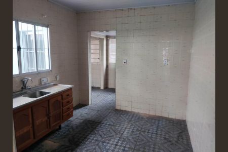 Casa à venda com 180m², 2 quartos e 2 vagasCozinha 2