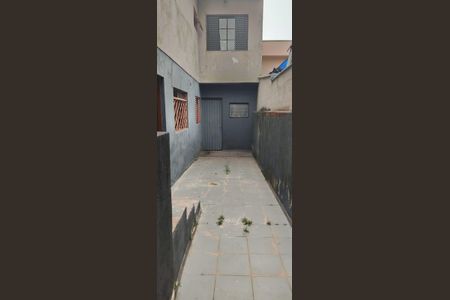 Casa à venda com 180m², 2 quartos e 2 vagasÁrea Externa