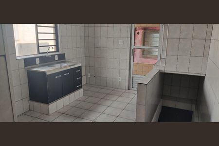 Casa à venda com 180m², 2 quartos e 2 vagasCozinha 1