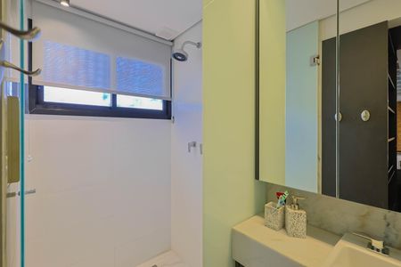 Apartamento à venda com 68m², 1 quarto e 1 vaga Apartamento à venda com 68m², 1 quarto e 1 vagaBanheiro da Suíte