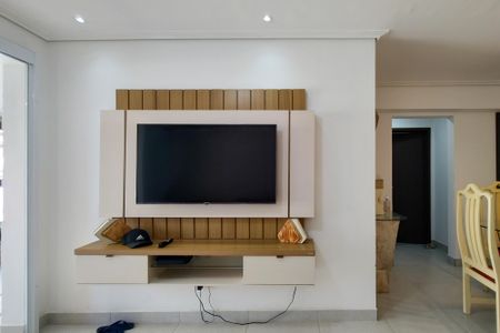 Apartamento para alugar com 85m², 2 quartos e 1 vagaSala