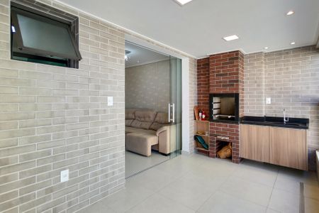 Apartamento para alugar com 85m², 2 quartos e 1 vagaSacada