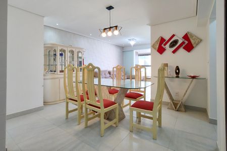 Apartamento para alugar com 85m², 2 quartos e 1 vagaSala