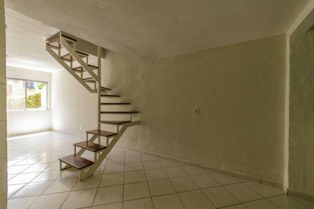 Casa de condomínio para alugar com 100m², 3 quartos e 1 vagaSala