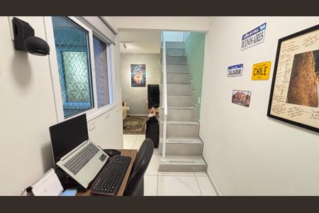 Apartamento à venda com 86m², 2 quartos e 1 vagaEscritório