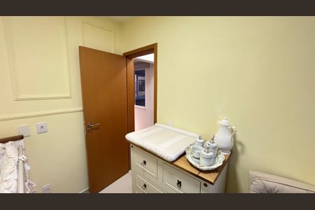 Apartamento à venda com 86m², 2 quartos e 1 vagaQuarto 2