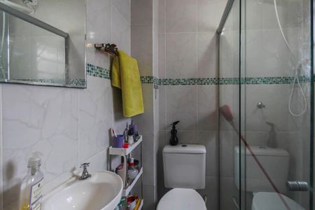 Casa de condomínio à venda com 125m², 3 quartos e 2 vagasBanheiro da Suíte 1