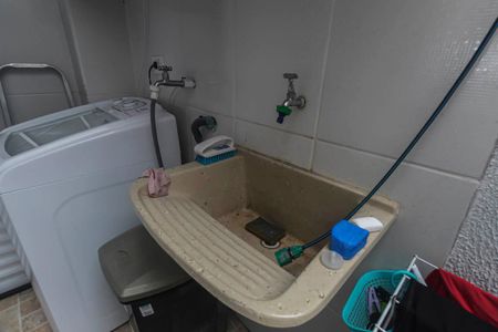 Casa de condomínio à venda com 125m², 3 quartos e 2 vagasÁrea de Serviço