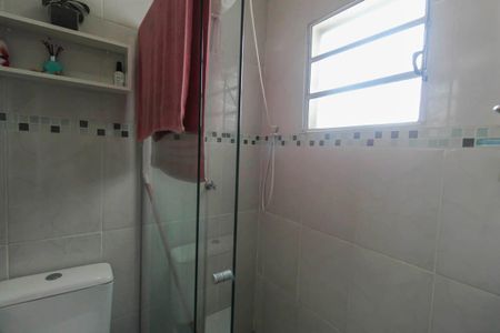 Casa de condomínio à venda com 125m², 3 quartos e 2 vagasBanheiro da Suíte 2