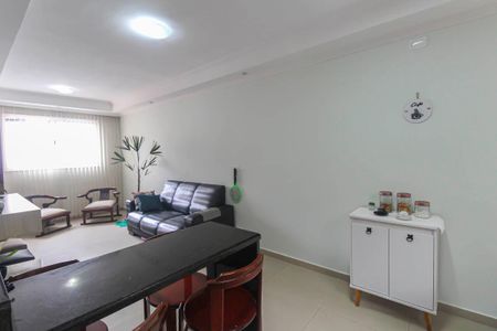 Casa de condomínio à venda com 125m², 3 quartos e 2 vagasCozinha