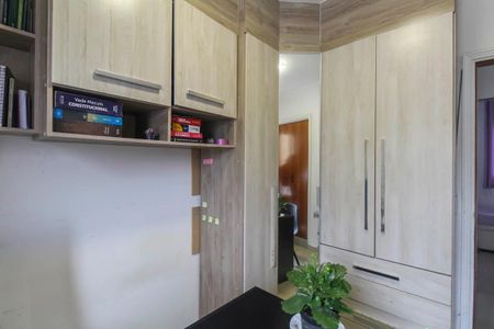 Casa de condomínio à venda com 125m², 3 quartos e 2 vagasQuarto