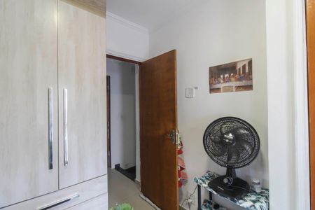 Casa de condomínio à venda com 125m², 3 quartos e 2 vagasQuarto