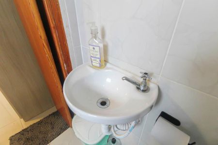 Casa de condomínio à venda com 125m², 3 quartos e 2 vagasBanheiro da Suíte 1