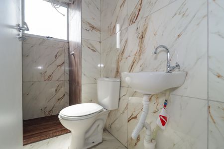 Apartamento para alugar com 43m², 2 quartos e sem vaga Apartamento para alugar com 43m², 2 quartos e sem vagaBanheiro