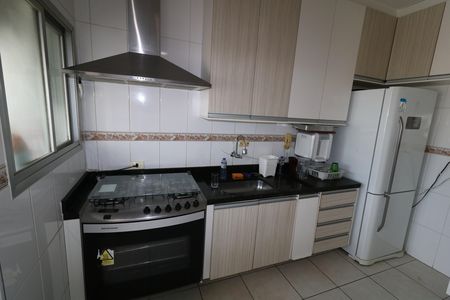Apartamento para alugar com 108m², 2 quartos e 1 vagaCozinha 