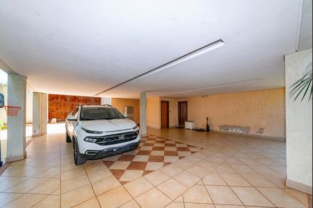 Casa à venda com 516m², 4 quartos e 4 vagasGaragem