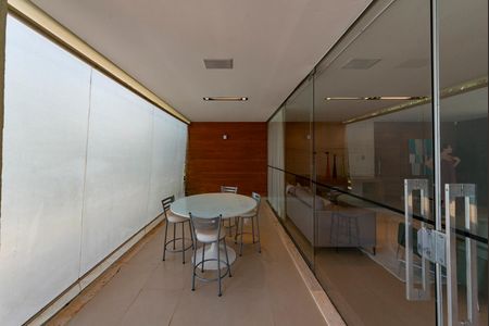 Casa à venda com 516m², 4 quartos e 4 vagasVaranda