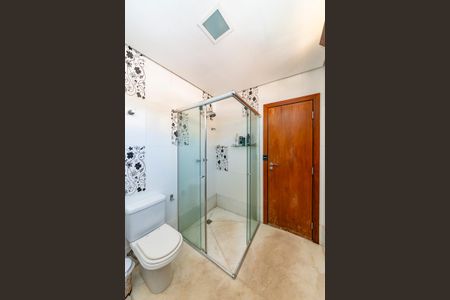 Casa à venda com 516m², 4 quartos e 4 vagasBanheiro da Suíte 4