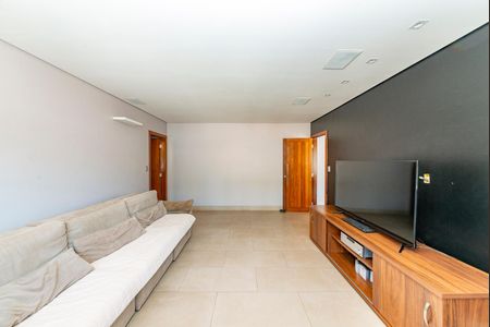 Casa à venda com 516m², 4 quartos e 4 vagasSala 5