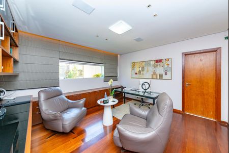 Casa à venda com 516m², 4 quartos e 4 vagasSala 2