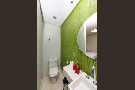 Casa à venda com 516m², 4 quartos e 4 vagasBanheiro da Suíte 3