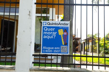 Casa à venda com 200m², 3 quartos e 2 vagasPlaquinha