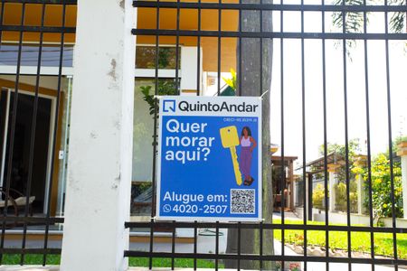 Casa à venda com 200m², 3 quartos e 2 vagasPlaquinha