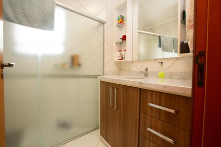 Casa à venda com 200m², 3 quartos e 2 vagasBanheiro da Suíte