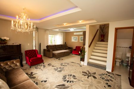 Casa à venda com 200m², 3 quartos e 2 vagasSala