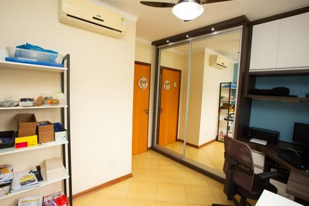 Casa à venda com 200m², 3 quartos e 2 vagasQuarto 2