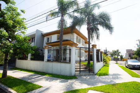 Casa à venda com 200m², 3 quartos e 2 vagasFachada da casa