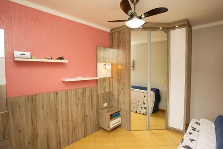 Casa à venda com 200m², 3 quartos e 2 vagasQuarto 3