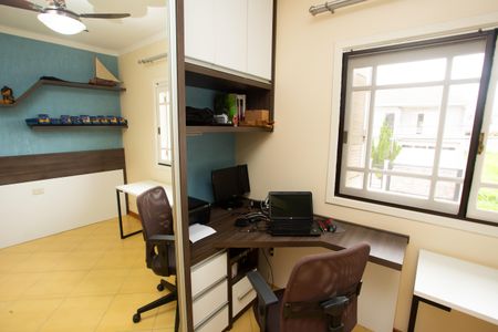 Casa à venda com 200m², 3 quartos e 2 vagasQuarto 2