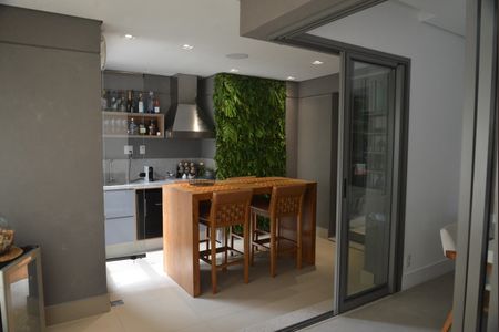 Apartamento à venda com 153m², 3 quartos e 3 vagasVaranda gourmet