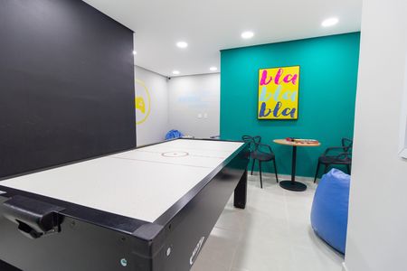 Apartamento para alugar com 38m², 1 quarto e sem vagaÁrea comum - Salão de Jogos