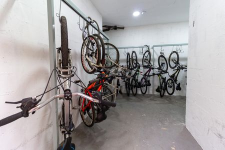 Apartamento para alugar com 38m², 1 quarto e sem vagaÁrea comum - Bicicletário