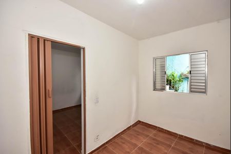 Casa para alugar com 35m², 2 quartos e sem vaga Casa para alugar com 35m², 2 quartos e sem vagaQuarto 2