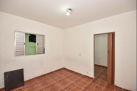 Casa para alugar com 35m², 2 quartos e sem vaga Casa para alugar com 35m², 2 quartos e sem vagaQuarto 1